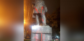 Yerevan decides to ignore fact of desecration of monument to Griboedov