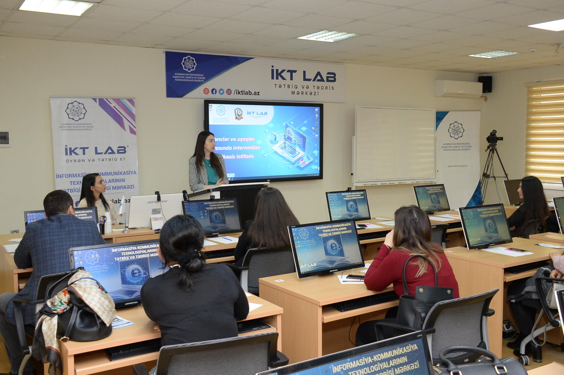 Azercell supports organization of training on “Safe Internet” 