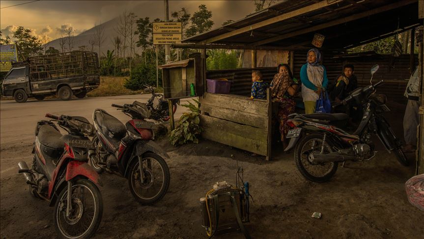 Philippines: Nearly 400,000 affected by volcano blast