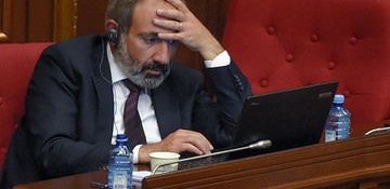 BBC journalist: Any day that Pashinyan spends on Facebook lost for Armenia