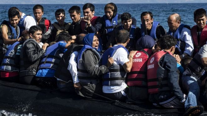 Greek plan to stop migrant boats with floating barriers