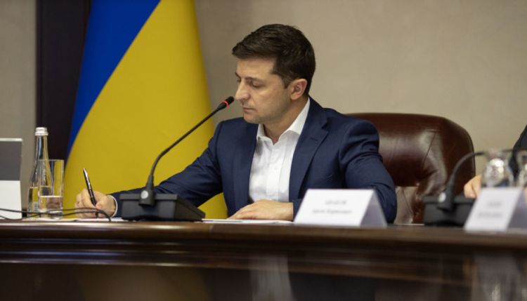 Zelensky introduces temporary visa waiver for UK citizens