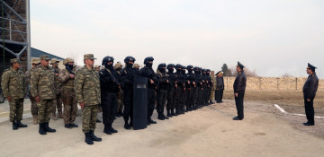 Azerbaijan’s defense minister attends opening of modern Diver Training Facility of Naval Forces