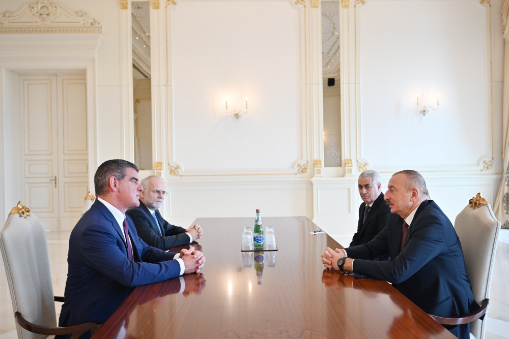 President Ilham Aliyev receives president of Board of Directors of Stadler Rail AG