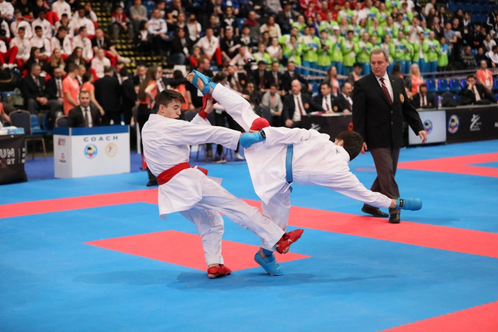 Azerbaijani karate fighters take 8 medals at European Championships