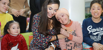Vice-President of Heydar Aliyev Foundation Leyla Aliyeva meets with children suffering from ichthyosis, epidermolysis bullosa and immunodeficiency