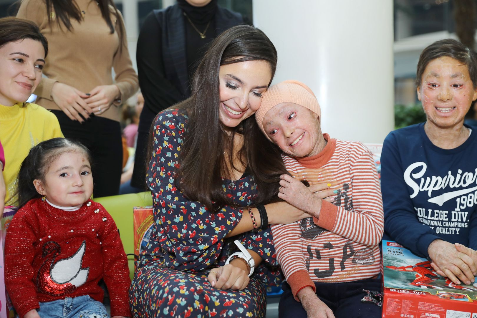 Vice-President of Heydar Aliyev Foundation Leyla Aliyeva meets with children suffering from ichthyosis, epidermolysis bullosa and immunodeficiency