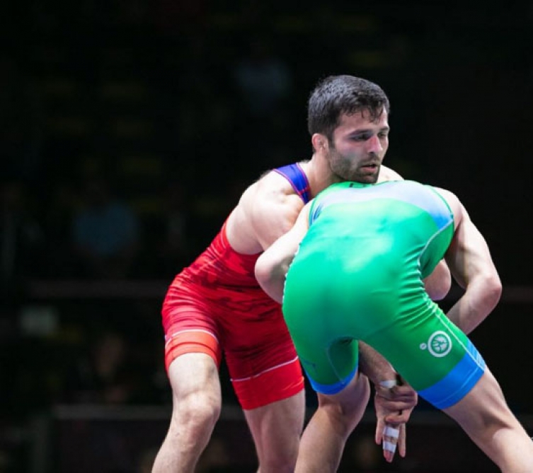 Azerbaijan`s Azizli clinches European wrestling bronze