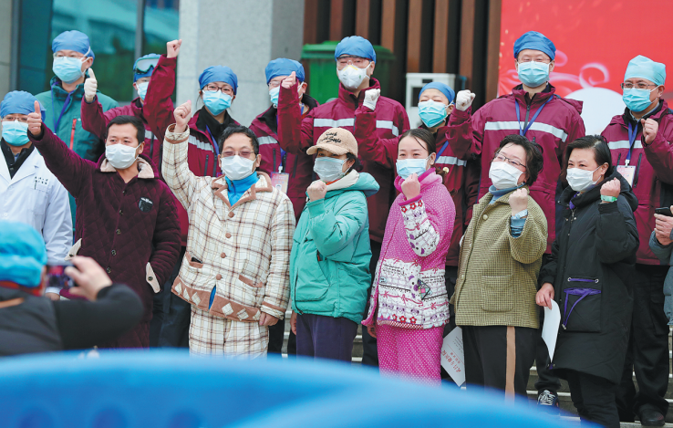 China: Fewer new infections, more cured