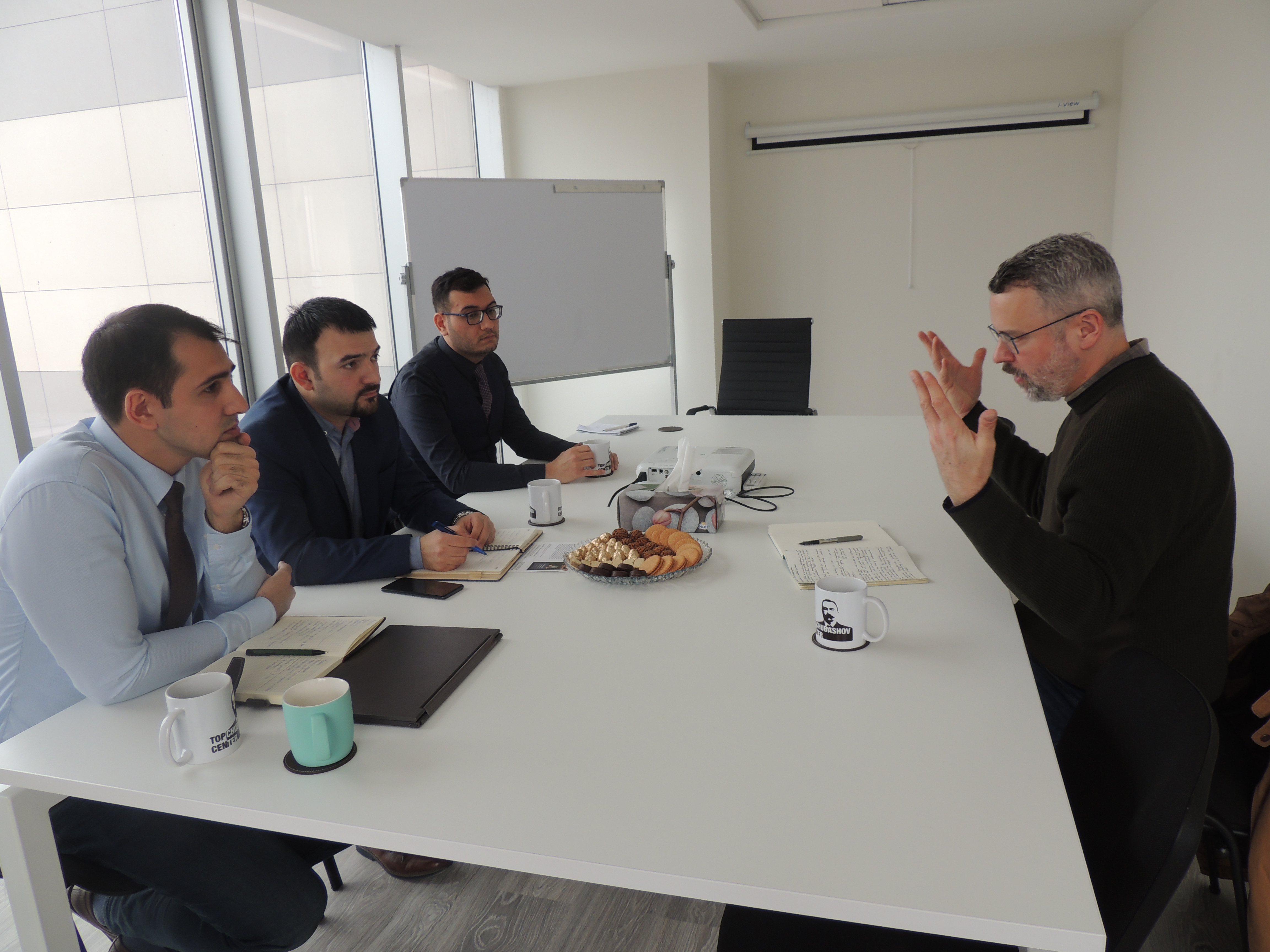 Topchubashov Center hosts Caucasus programme director at London-based Conciliation Resources