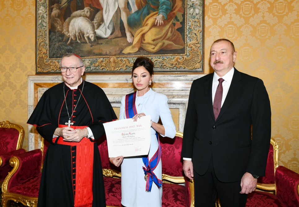 First Vice-President Mehriban Aliyeva awarded highest Papal Order of Knighthood in Vatican
