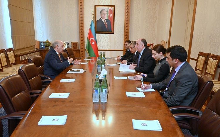 Azerbaijani FM meet with Chargés d'affaires ad interim of Chile