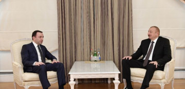 President Ilham Aliyev received Georgian defense minister 