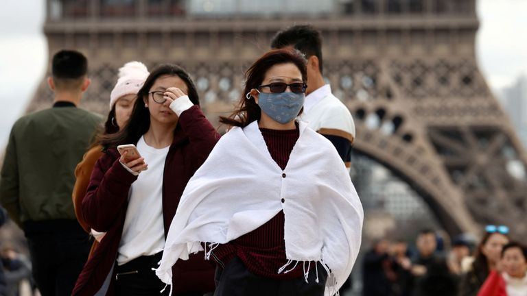 France reports 186 more coronavirus deaths, raising total to 860