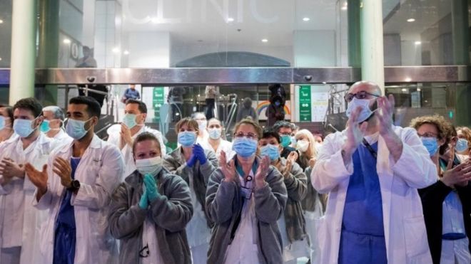 Coronavirus: From clapping to kindness, five reasons to be hopeful