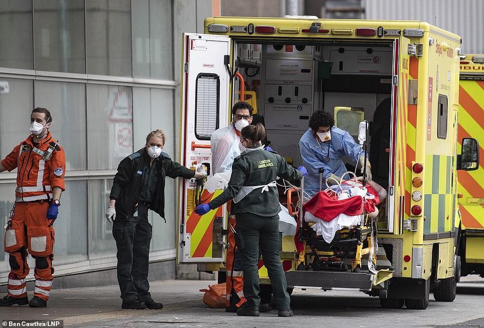 684 people die from coronavirus in a day in Britain