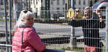 Love in the time of closed borders