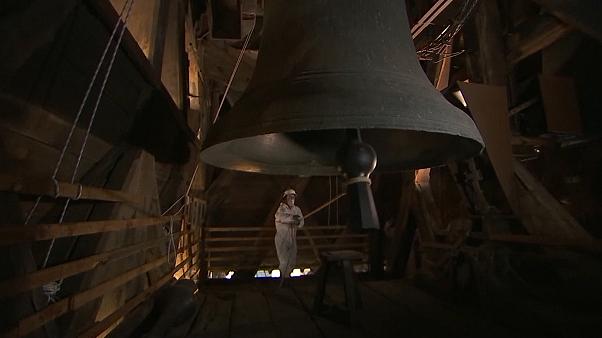 Notre Dame Cathedral`'s bell rings a year after devastating fire - NO COMMENT