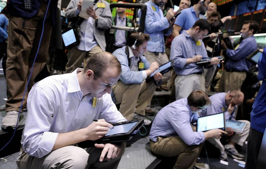 WTI oil futures crushed to $0/bbl