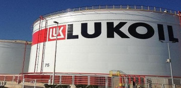 Lukoil: Russia to cut May oil output by 19% from February-March