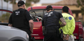 Ex-FBI agent charged with conspiracy alleging acceptance of bribes paid by lawyer linked to Armenian organized crime figure