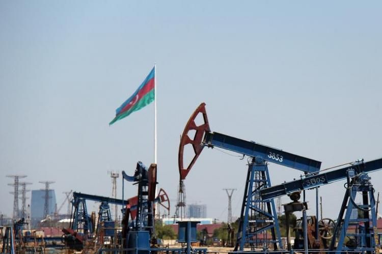 Azerbaijani oil price increases 