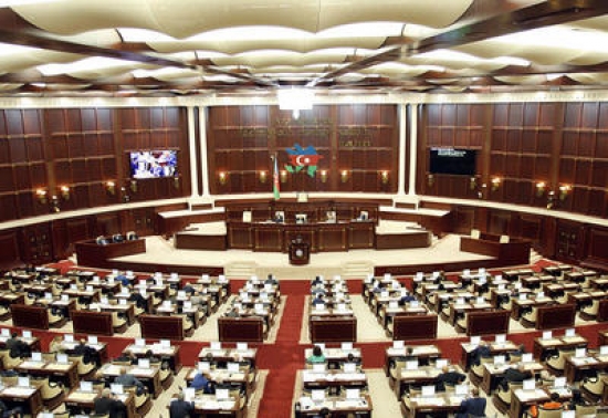 Azerbaijani parliament ratifies several int'l documents