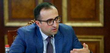 Armenia health minister self-isolates for coronavirus
