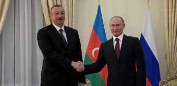 Azerbaijani, Russian presidents hold phone conversation