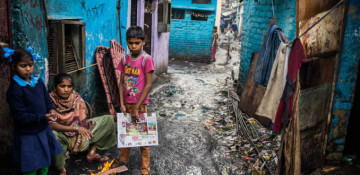 Coronavirus: World Bank warns 60m at risk of 'extreme poverty'