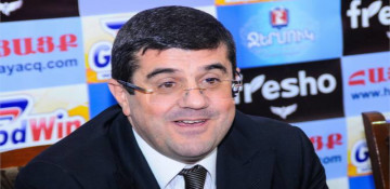 A cemetery created from terrorist pictures: head of so-called regime makes first decison