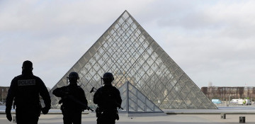 France's Louvre museum to reopen July 6, Versailles June 6