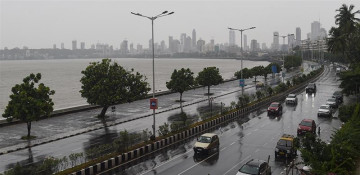 India's financial capital Mumbai braces for 1st cyclone in years
