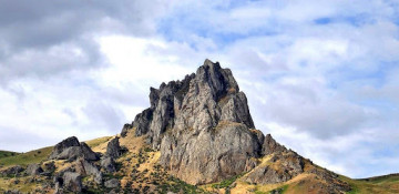 Ilham Aliyev signs decree on creation of natural reserve