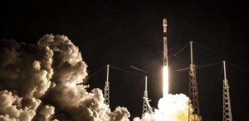 SpaceX successfully deploys 61 satellites into low Earth orbit