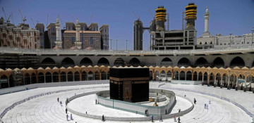 Saudi Arabia says pilgrims aged over 65 forbidden to perform Hajj amid COVID-19