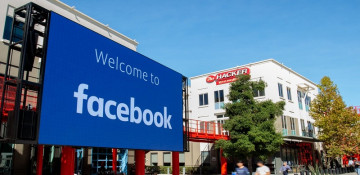 Facebook, Twitter shares drop as European giant pulls ads