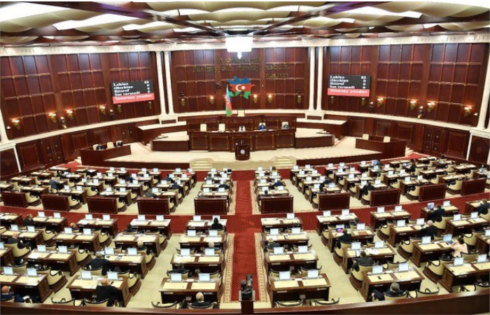 Plenary meeting of Azerbaijani parliament kicks off