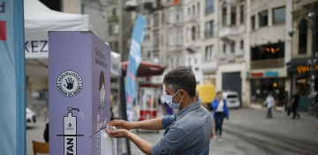 Turkey's coronavirus caseload nears 200,000