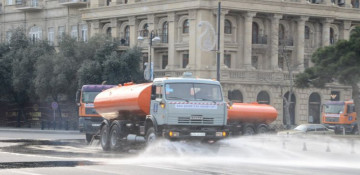 COVID-19: Baku’s main streets and avenues disinfected again