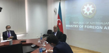 Azerbaijani FM, EU commissioner hold meeting in videoconference format
