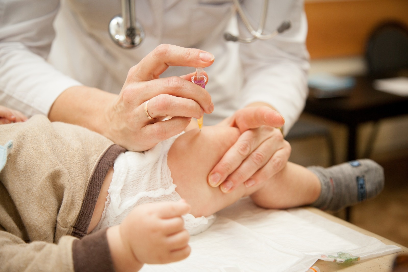 WHO and UNICEF warn of a decline in vaccinations during COVID-19