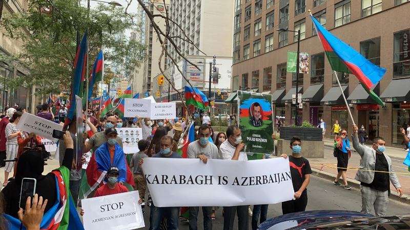 Azerbaijanis in Canada stage rally to support Azerbaijani army