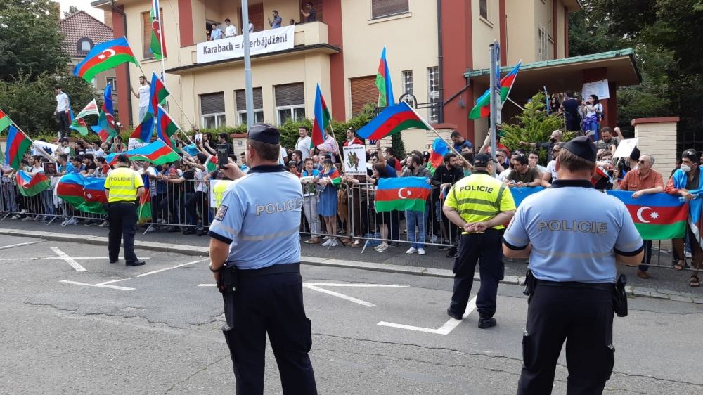 Azerbaijanis stage rally in Prague in protest of Armenia's occupation policy
