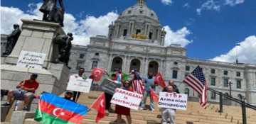 Azerbaijanis hold protest rally in Minnesota