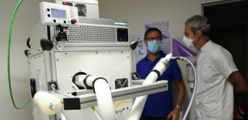 France's new COVID-19 cases hit one-month peak