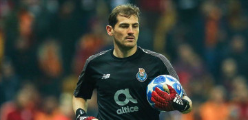 Spain and Real Madrid legend Casillas retires