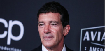 Antonio Banderas tests positive for COVID-19
