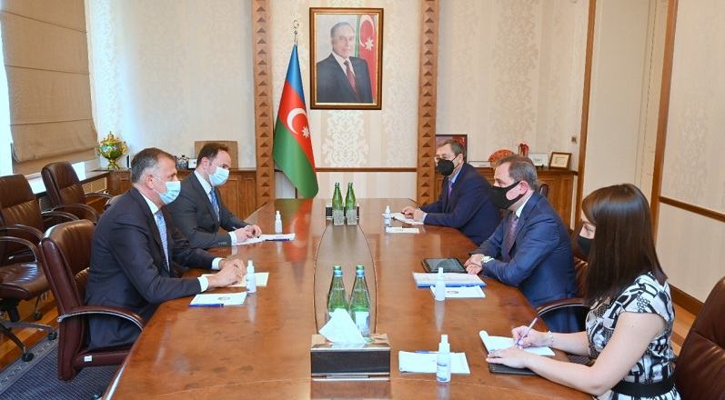 Azerbaijani foreign minister receives Georgian ambassador