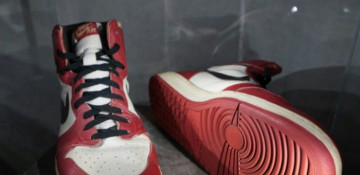 Michael Jordan's sneakers sell for $615,000, new record